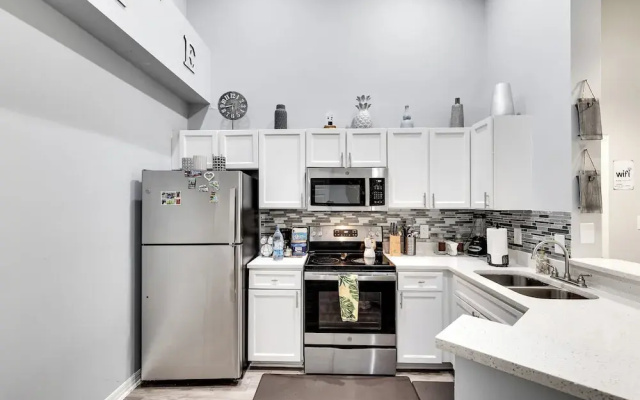 2Bedroom 2Bath Water View Apartment