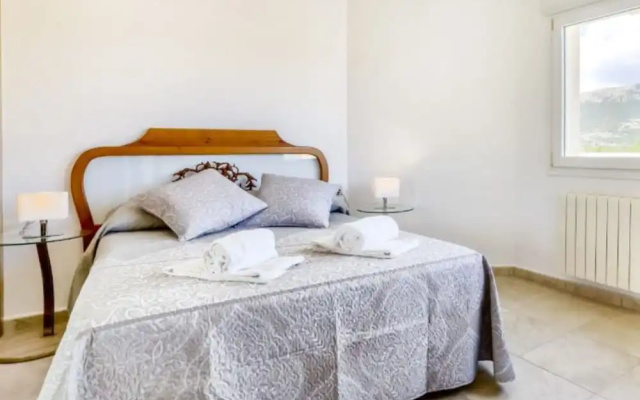 Villa - 5 Bedrooms with Pool and WiFi - 106420