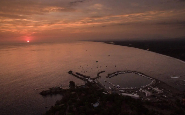 Hotel California - Manuel Antonio