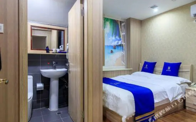 Super 8 Hotel Premier (Beijing Shangdi Qinghe Xiaoying Bridge)