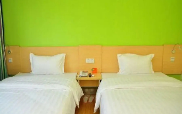 7 Days Inn