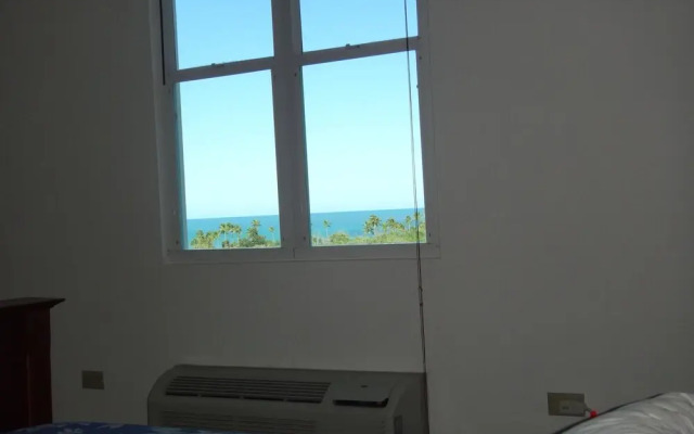 Sunset Paradise - Ocean View Penthouse Apartment