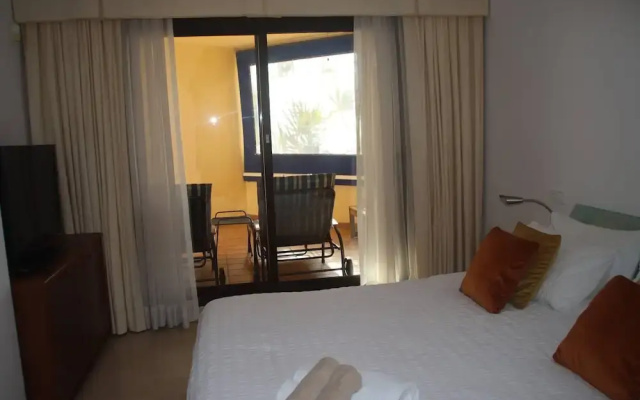 Garden Apt In Los Pinos, Los Arqueros Golf
