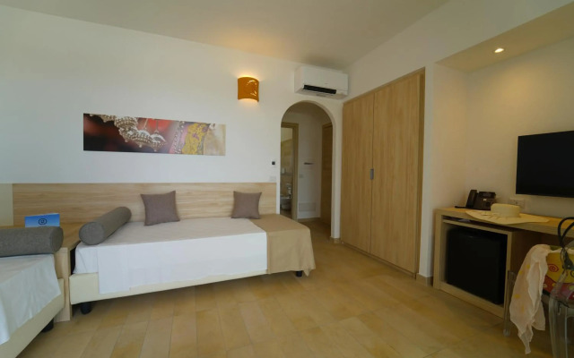 GH Santina Resort