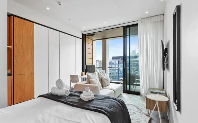 Modern Studio Apartment in Wynyard Quarter