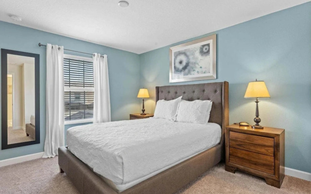 Lovely Family Home - 8 Min to Disney!