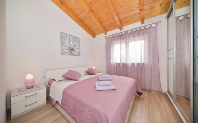 Apartment Irena