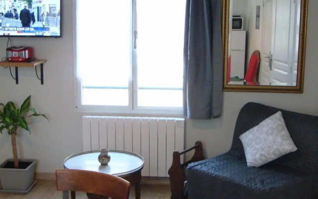 Gîte Montreuil-le-Henri, 2 pièces, 2 personnes - FR-1-410-225