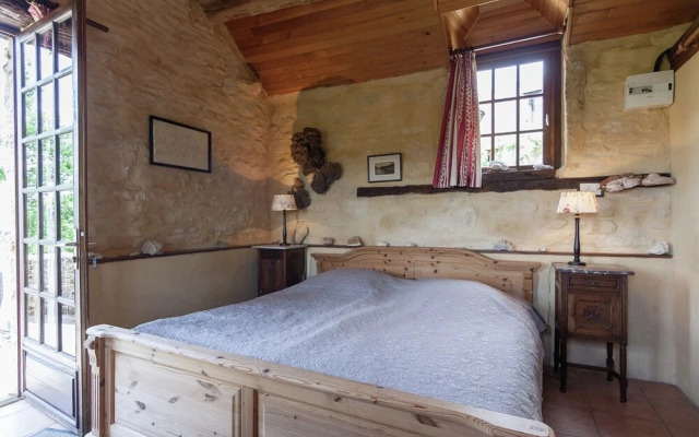 Country House in Dordogne Near Lascaux Cave