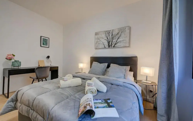 Boutique Apartment 5