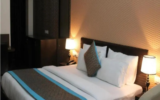 Zen Suites - Golf Course Road