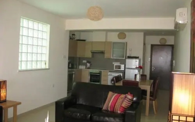 Pyla Gardens Apartment E204