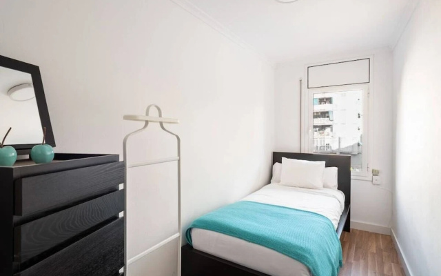 Brand new Elegant 3 Bedroom Apartment
