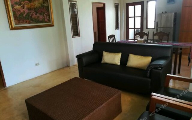Отель Tewana Home Phuket комната для гостей