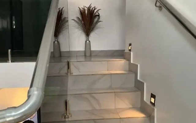 Grand Churchill Luxury Hotel