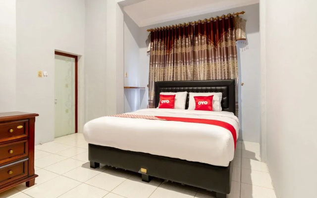 OYO 1632 1000 House Syariah