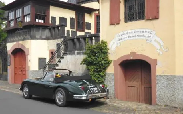 Weingut & Schloss Freiherr v. Landenberg