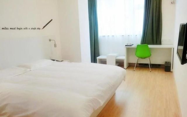Motel 168 Hotel
