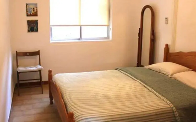 Lemon Cottage House