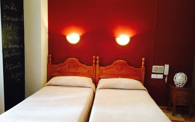 Hotel Virgen de los Reyes
