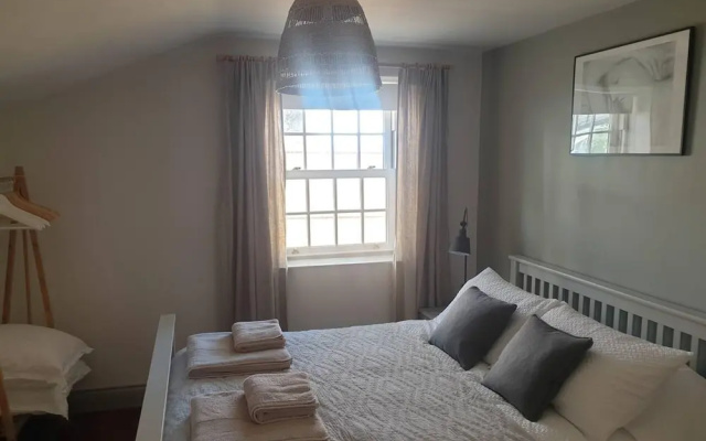 Stunning Coach House Apartment in Walmer Deal