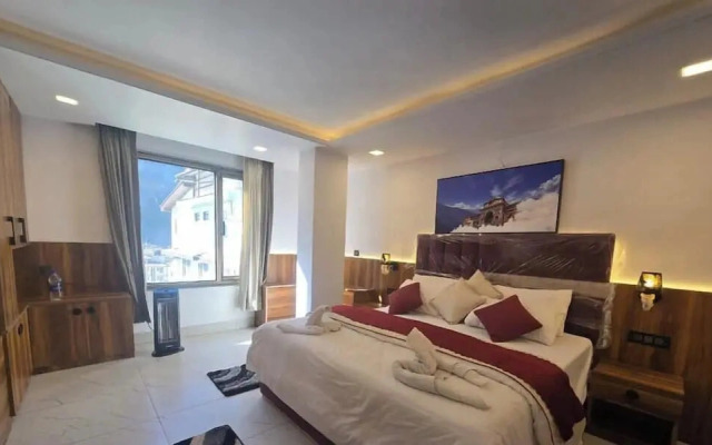 Hotel Vishnu Sarovar