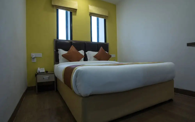 Cosmopolitan Hotel Indore
