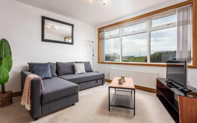 West Sands - Donnini Apartments