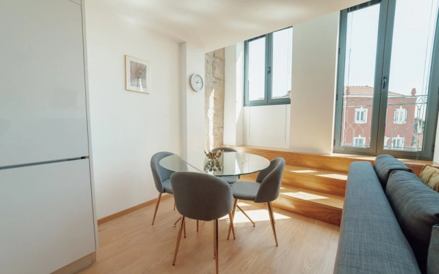 Modern Stylish Apartment II by Vacationy
