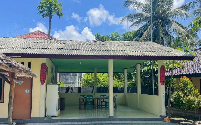 Ekas Beach Guesthouse