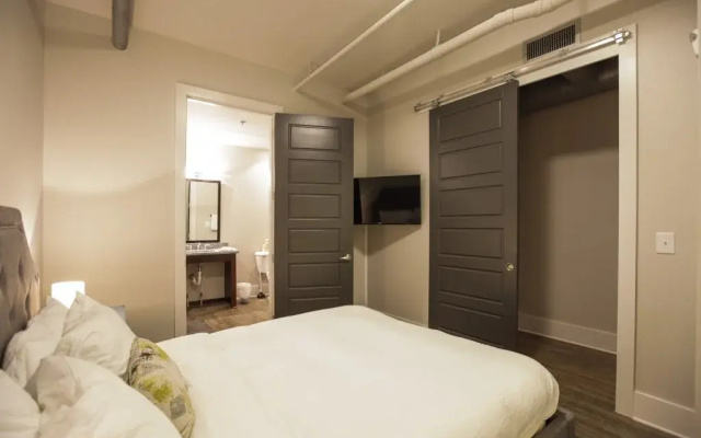 Banner Urban Two Bedroom Loft - Sbr 53506