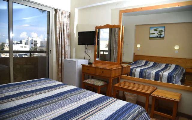 Elysso Hotel