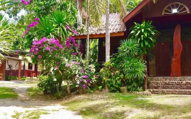 Baan Pak Rim Kuaen Resort