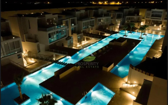 Brilliant 1 bedroom with a full roof in Gouna