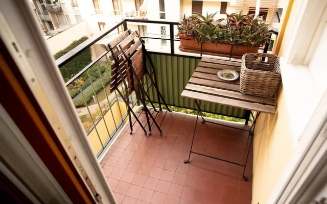 Cenisio apartment