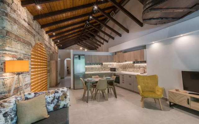 Casa Leone, cosy apartment overlooking the square
