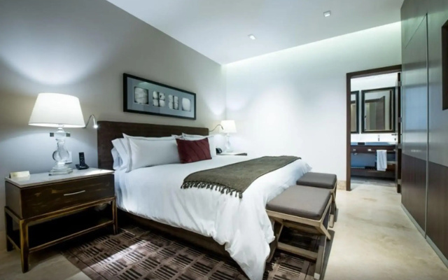 Square Small Luxury Hotel - Nuevo Consulado