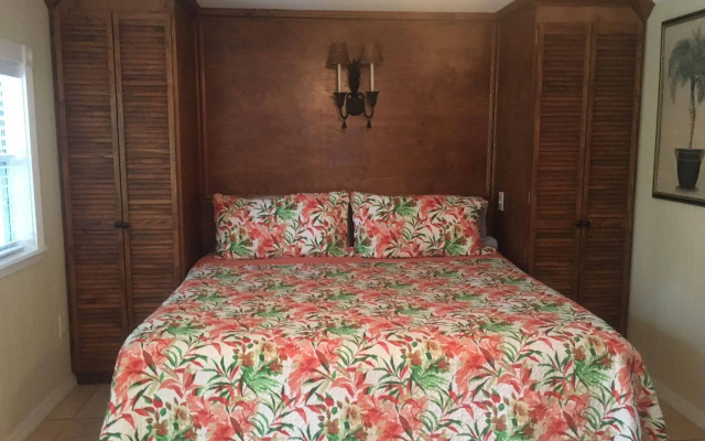 Pirate's Pointe Resort