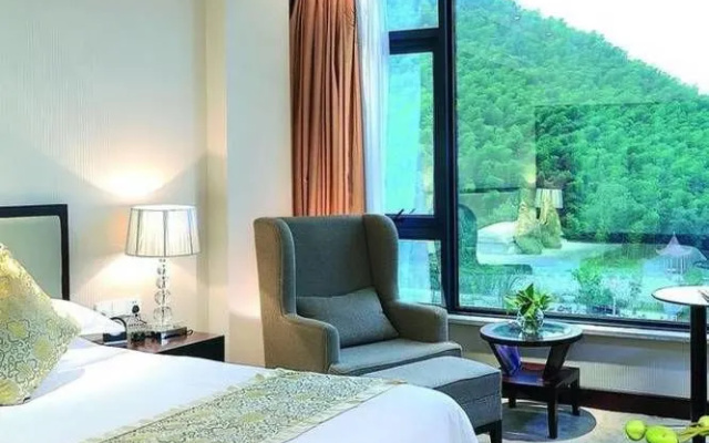 Xiangshan Huaxiang Villa