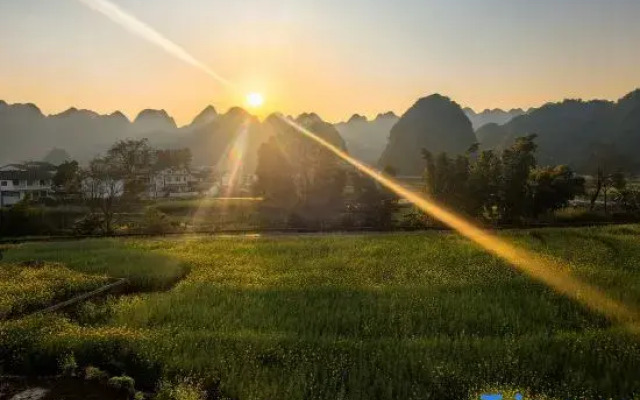 Wanfenglin Qiluan Mountain House Homestay