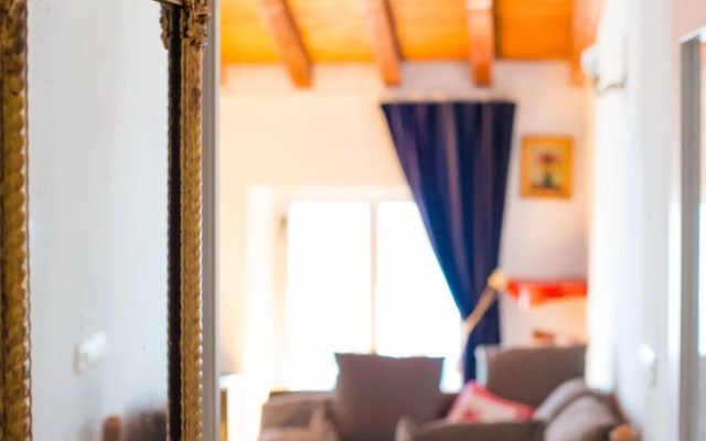 Heart of Pamplona Apartment