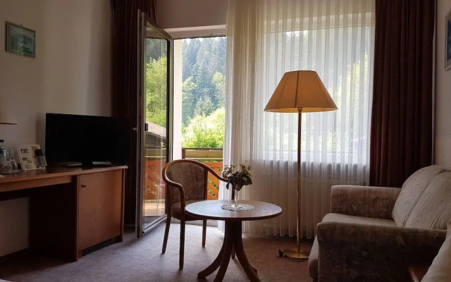 Hotel Burg Waldau