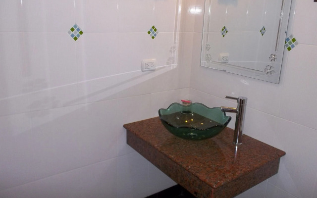 Mountain Seaview Luxury Apartments