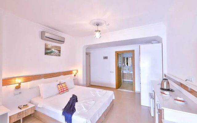 Anfora Hotel