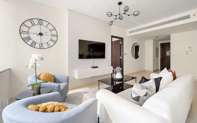 Silkhaus Luxurious 1BR Sky Gardens in Difc