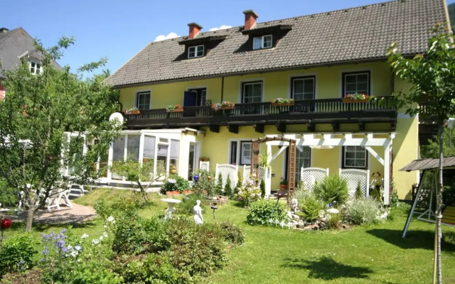 Apartment in Feld am See by Brennsee Lake