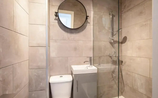 Camberwell Apartment - Stylish 4 Bed