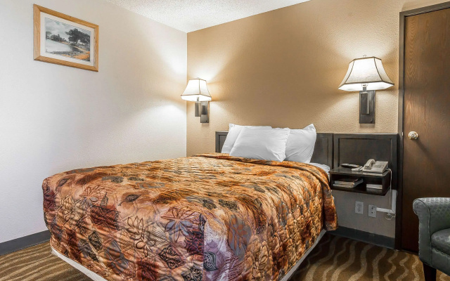Rodeway Inn Cheyenne I-80 East