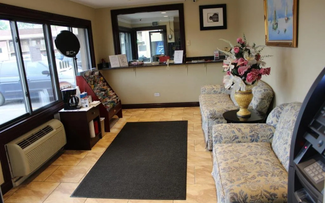American Inn and Suites