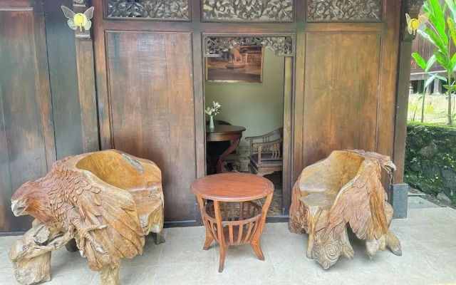 Puunee Wild River Resto & Villa's